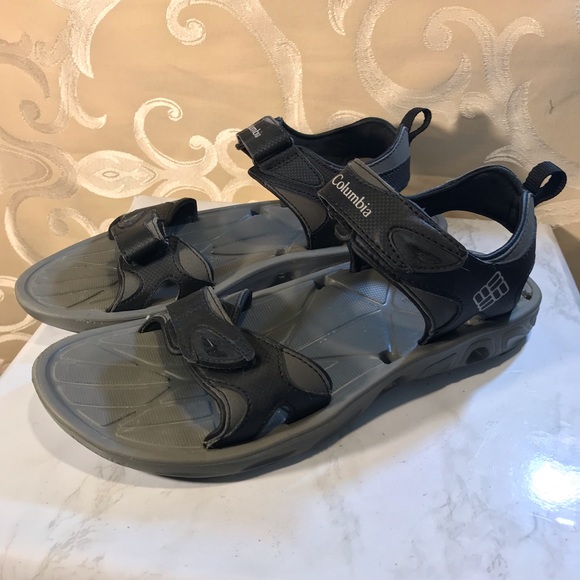 mens columbia sandals clearance